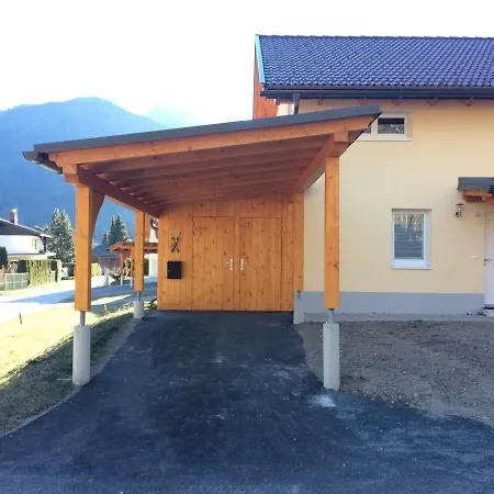 Alpenrose Nyaraló